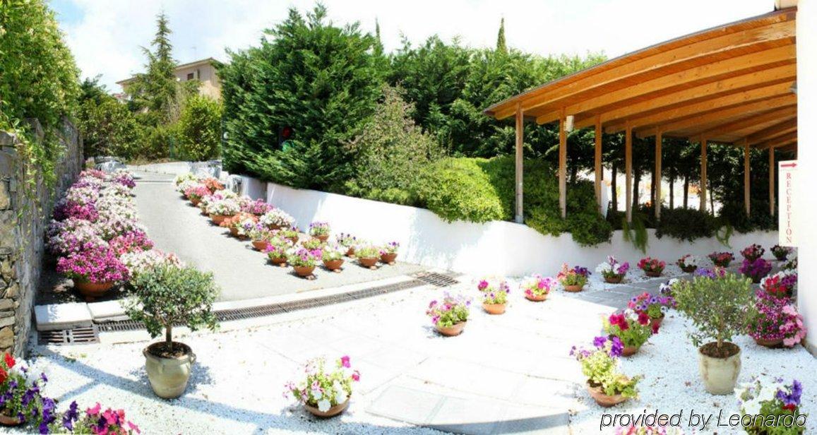 Best Western Hotel Anthurium Santo Stefano al Mare Bagian luar foto