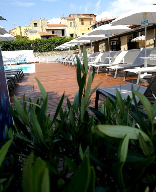Best Western Hotel Anthurium Santo Stefano al Mare Bagian luar foto